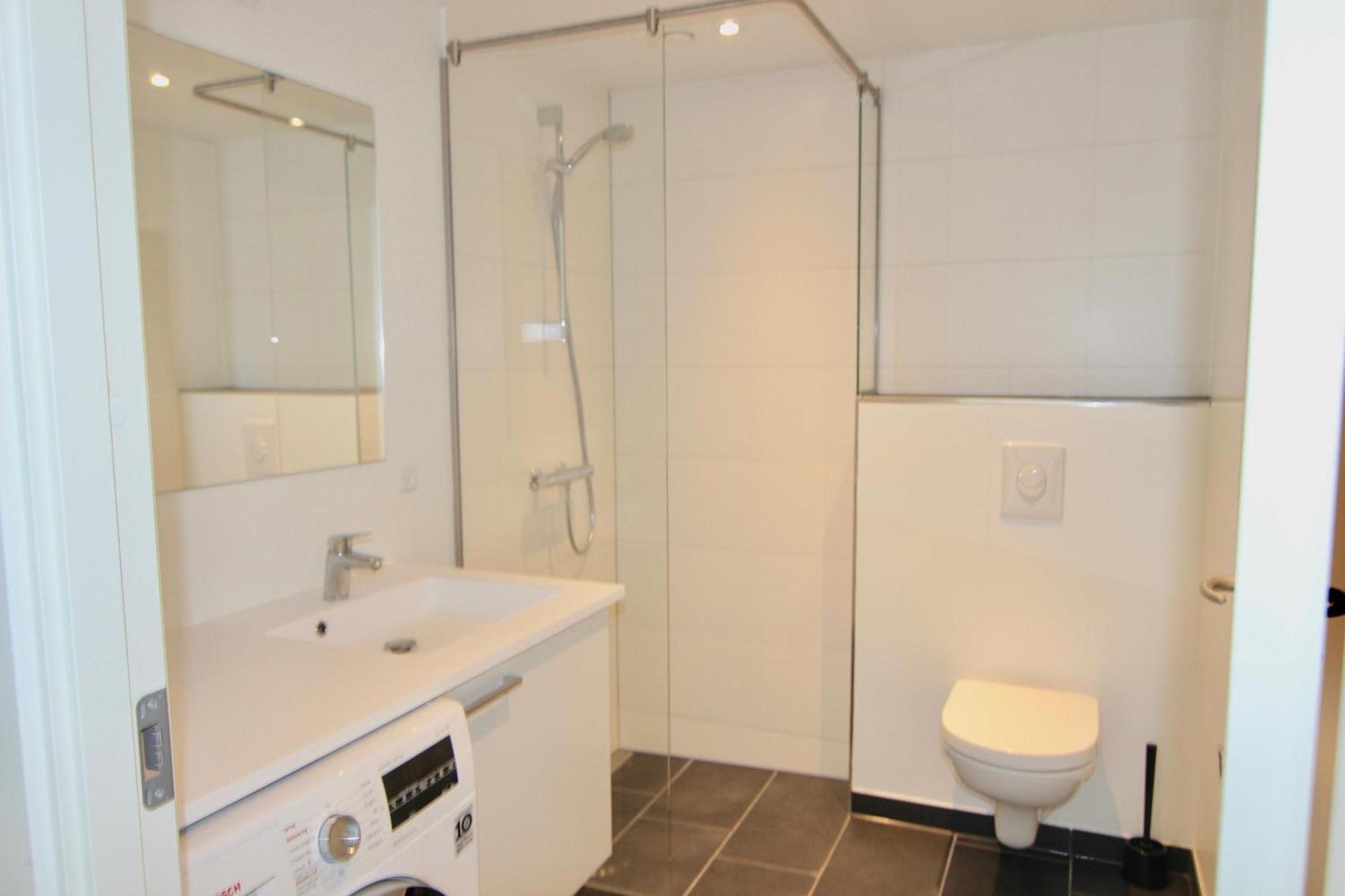 Great 1-bed Wbalcony By Harbour * Odense